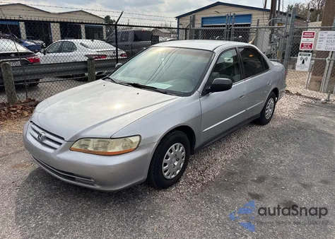 2001 Honda Accord Value Package z USA, uszkodzony, nr VIN 1HGCF86671A121692
